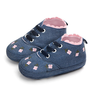 Toddler Newborn Shoes Embroidery flower Sneaker Cotton Soft Sole Infant First Walkers Crib Canvas White Baby Girl Shoes