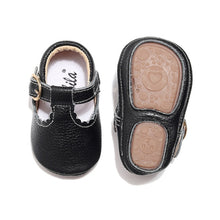 Load image into Gallery viewer, Baby Moccasins Princess Hard Sole First Walkers Toddler Girl Shoes Newborn Baby Girl Mary Jane Shoes Genuine Leather Baby T-bar