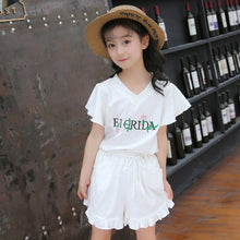 Load image into Gallery viewer, Baby Girls&#39; Clothing 2018 Summer Kids Children Sets New Suit Girl Cotton Short Sleeve + Shorts Leisure Embroidered Two Piece Set