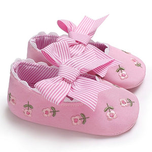 2018 Baby Boy Shoes Spring Autumn Bow Classic Canvas Cotton Baby Girl Shoes The First Walkers Fashion Comfort Baby Girl Shoes