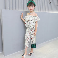 Load image into Gallery viewer, Girls&#39; Summer Clothing 2018 New Cute Fashion Plus Size Flower Princess Sling T-shirt + Chiffon Seven Pants Two Piece.