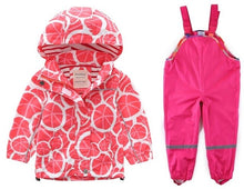 Load image into Gallery viewer, New children&#39;s clothing girls&#39; jackets children&#39;s windbreaker spring and autumn baby big children&#39;s hooded jacket + pants