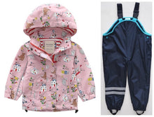 Load image into Gallery viewer, New children&#39;s clothing girls&#39; jackets children&#39;s windbreaker spring and autumn baby big children&#39;s hooded jacket + pants