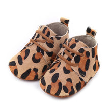 Load image into Gallery viewer, Genuine Leather Baby shoes Leopard print Baby moccasins Horse hair Boys First walkers Lace Baby Girls Soft shoes