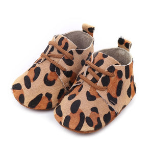 Genuine Leather Baby shoes Leopard print Baby moccasins Horse hair Boys First walkers Lace Baby Girls Soft shoes