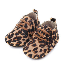 Load image into Gallery viewer, Genuine Leather Baby shoes Leopard print Baby moccasins Horse hair Boys First walkers Lace Baby Girls Soft shoes