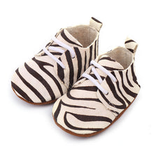 Load image into Gallery viewer, Genuine Leather Baby shoes Leopard print Baby moccasins Horse hair Boys First walkers Lace Baby Girls Soft shoes