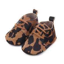 Load image into Gallery viewer, Genuine Leather Baby shoes Leopard print Baby Girls Soft shoes Horse hair Boys First walkers Lace Baby moccasins