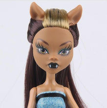 Load image into Gallery viewer, High Quality Fasion Monster Dolls Draculaura/Clawdeen Wolf/ Frankie Stein / Black WYDOWNA Spider Moveable Body Girls Toys Gift