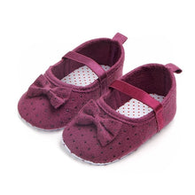 Load image into Gallery viewer, 2018 Baby Boy Shoes Spring Autumn Bow Classic Canvas Cotton Baby Girl Shoes The First Walkers Fashion Comfort Baby Girl Shoes