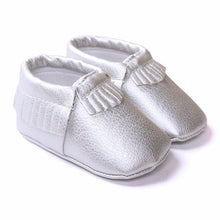 Load image into Gallery viewer, Tassels 26-Color PU Leather Baby Shoes Baby Moccasins Newborn Shoes Soft Infants Crib Shoes Sneakers First Walker