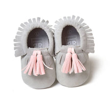 Load image into Gallery viewer, Tassels 26-Color PU Leather Baby Shoes Baby Moccasins Newborn Shoes Soft Infants Crib Shoes Sneakers First Walker